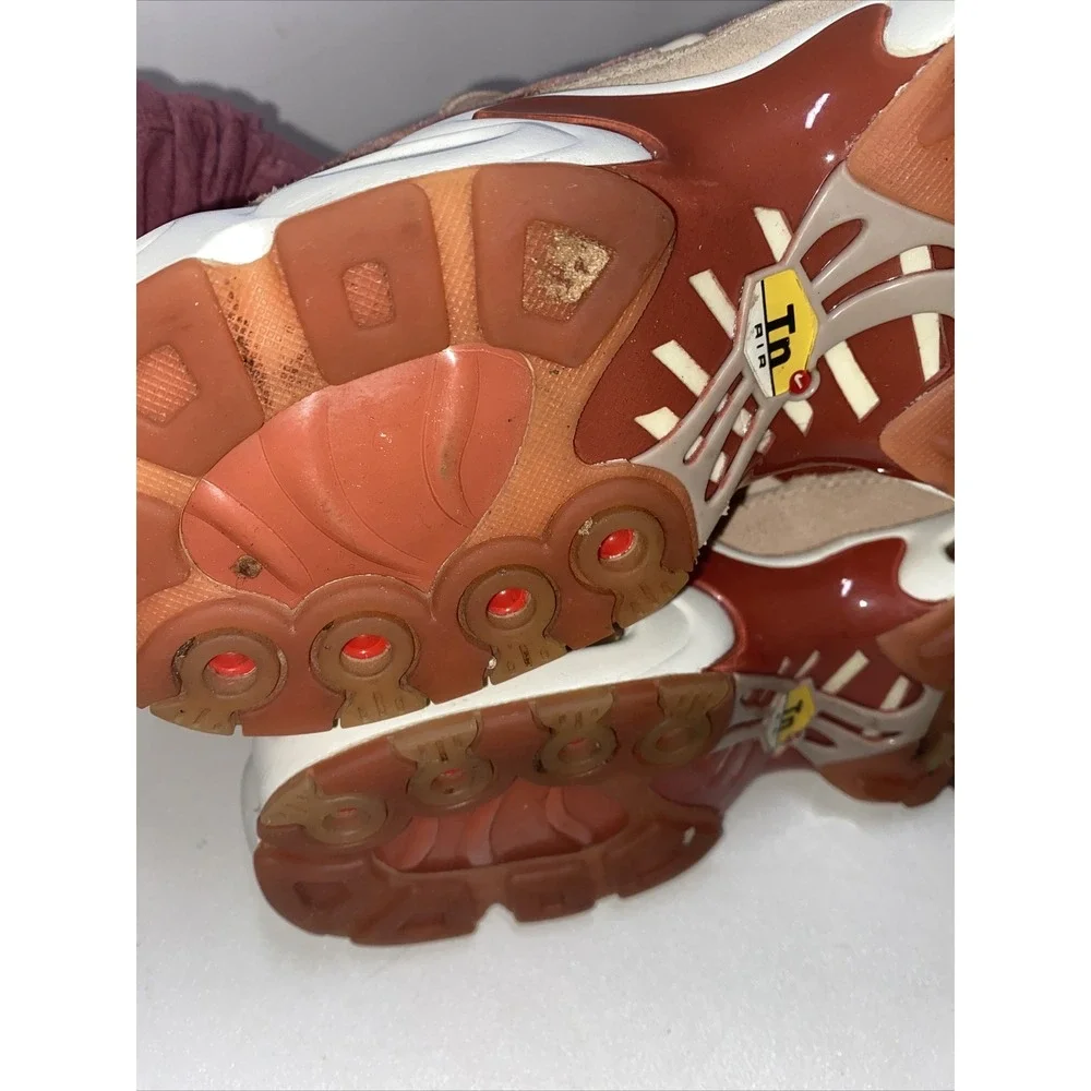 Nike Air Max Plus LX TN 1 Womens Suede Velvet Dusty Peach Pink AH6788-201 Sz 8.5